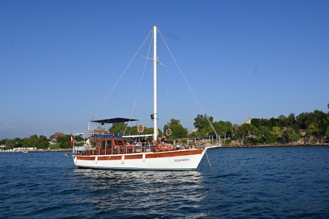 fifty bateau