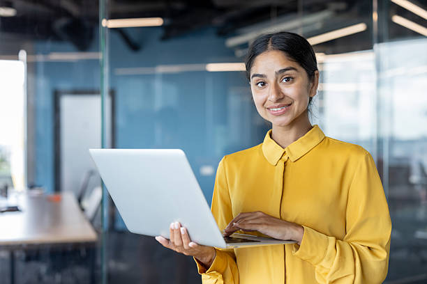 Une visite virtuelle entreprise Lyon performante repose sur une planification rigoureuse, un shooting professionnel, des interactions engageantes et un suivi SEO